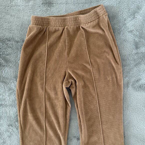 *flaw Aerie Ribbed Tan Flare Pull On Pants Women's size Medium Tall Long MT - Picture 2 of 8